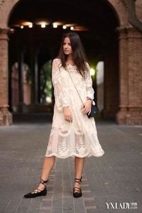 Meet your Posher, Monique